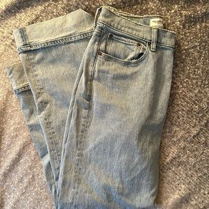 Abercrombie & Fitch High Rise 90’s Relaxed Jean
